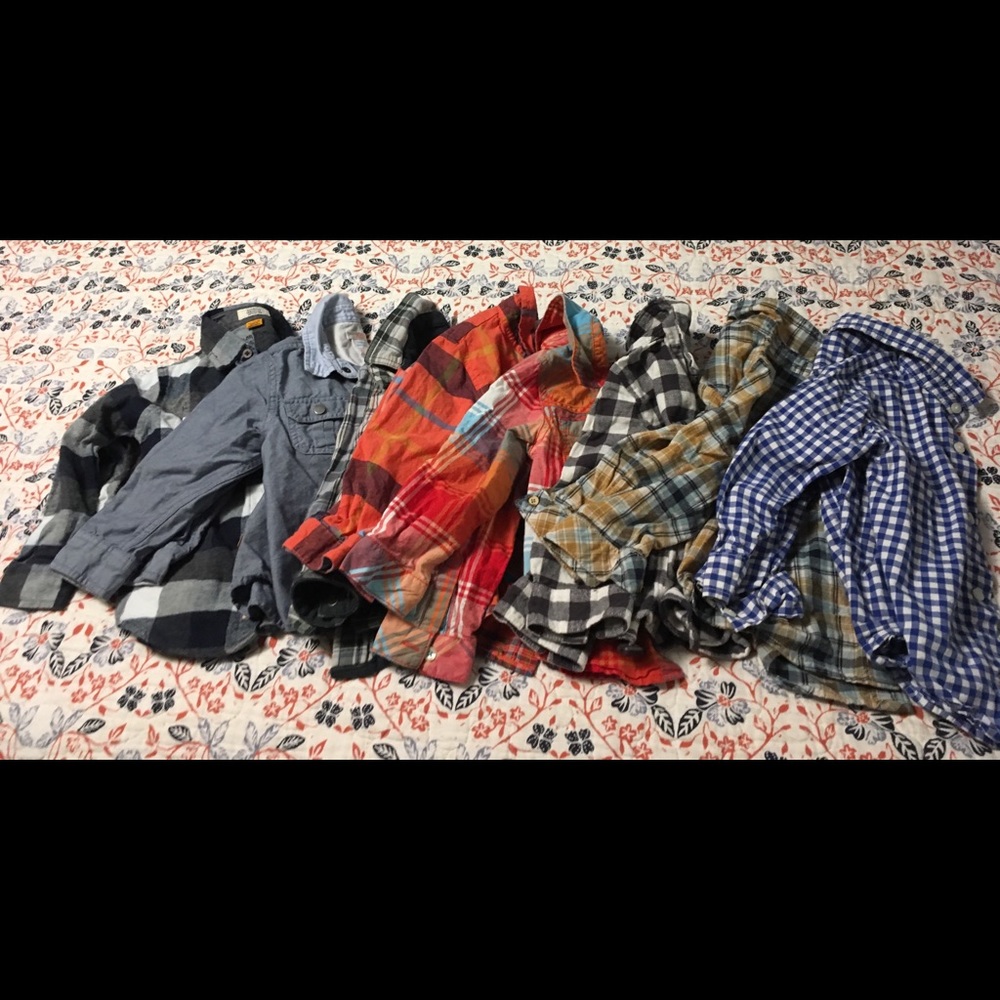 {Various} Toddler Boy’s Button Down Lot